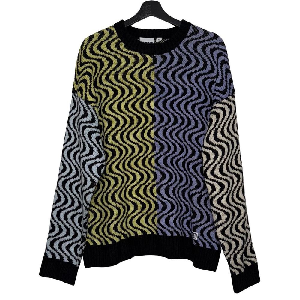NWOT The Ragged Priest Slope Mens Crewneck Sweater